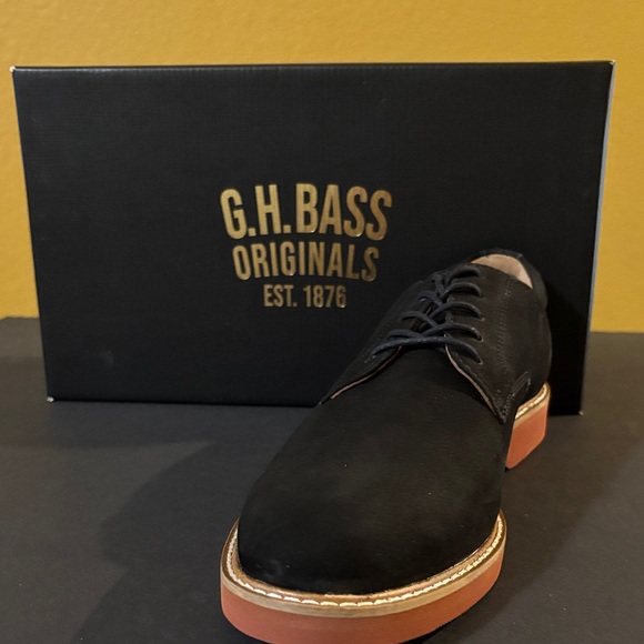 Women's Black Oxfords - Picture 1 of 7